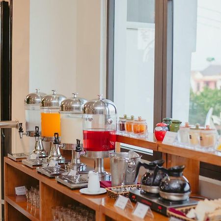 Amanda Hotel Донг Хой Екстериор снимка