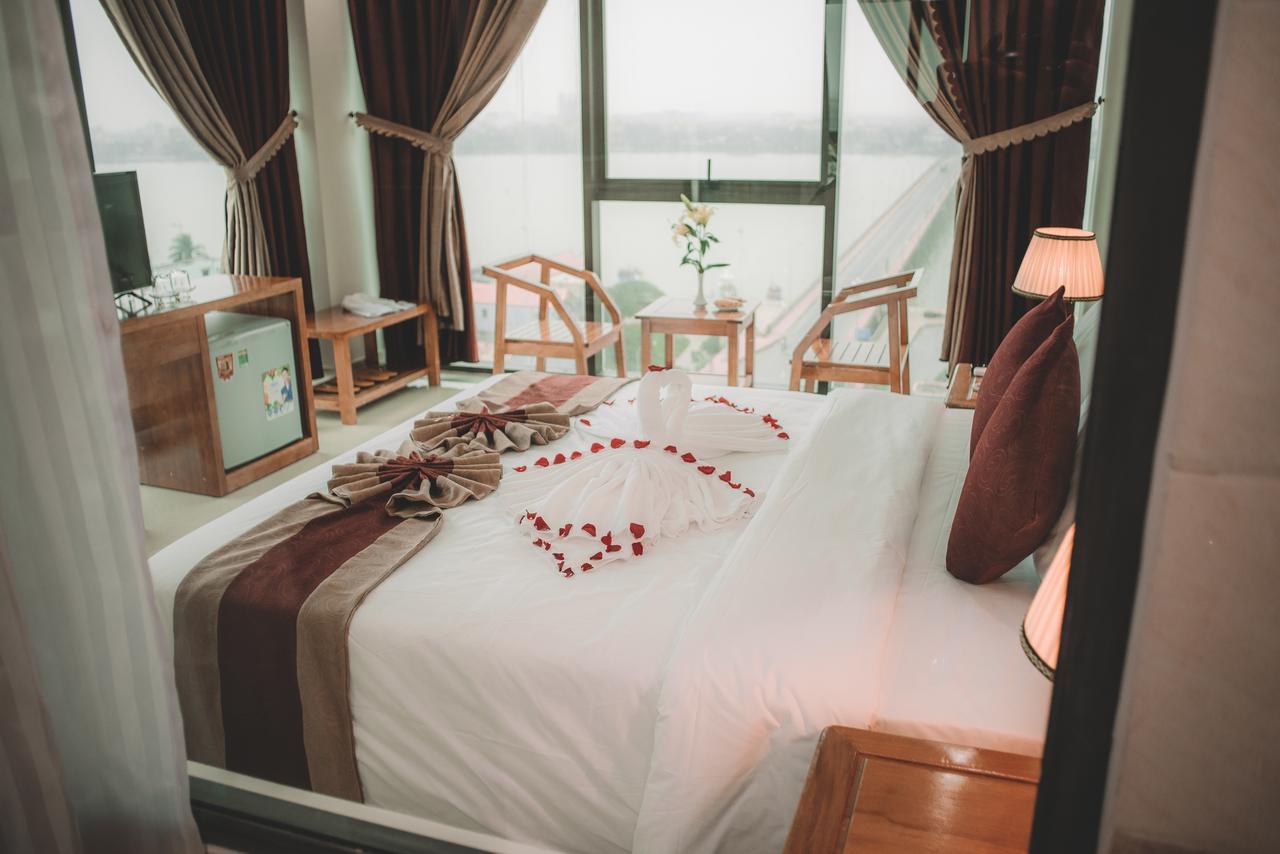 Amanda Hotel Донг Хой Екстериор снимка