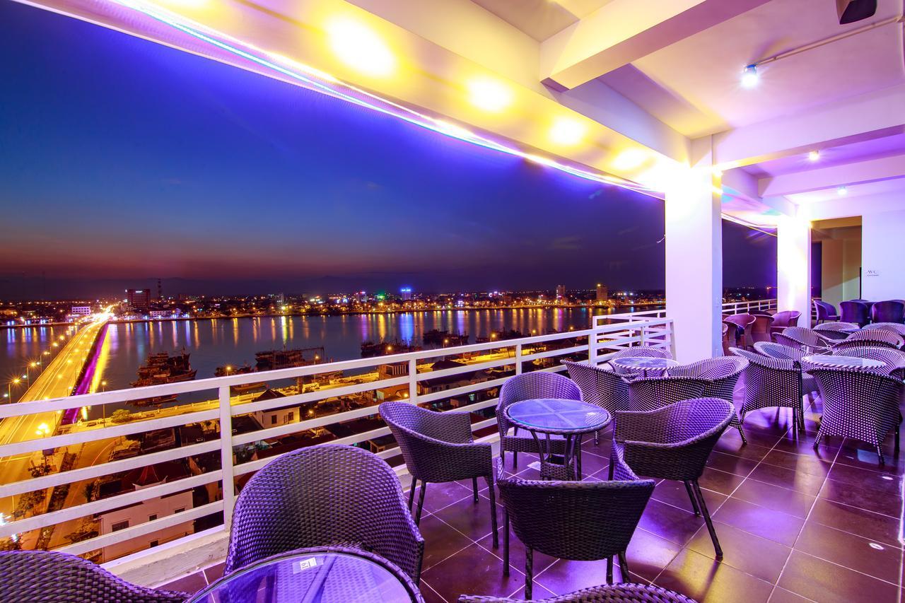 Amanda Hotel Донг Хой Екстериор снимка