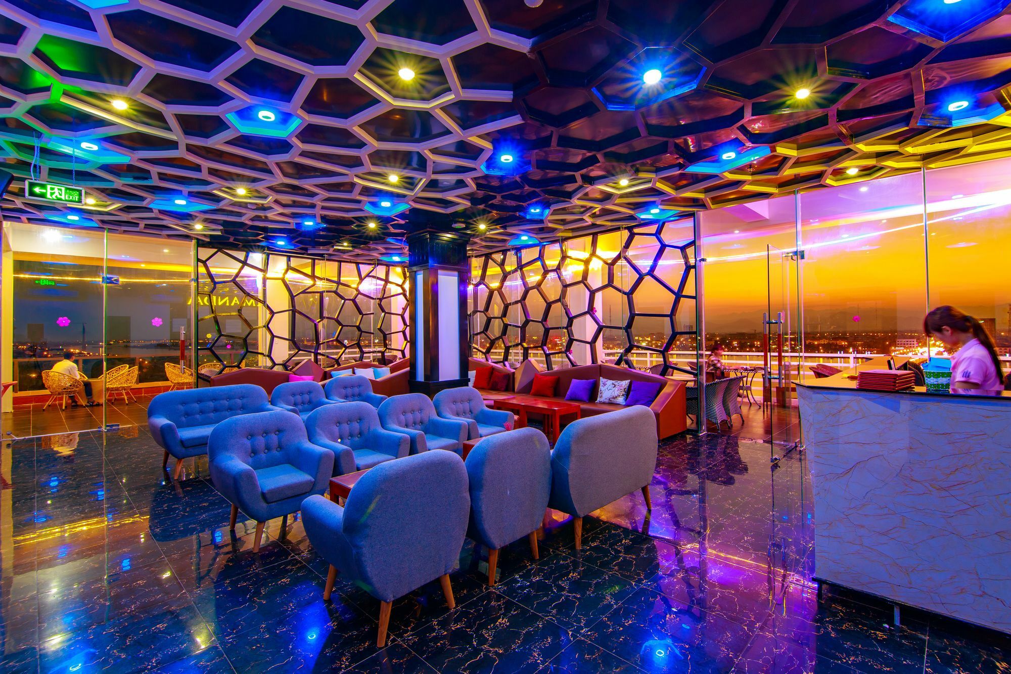 Amanda Hotel Донг Хой Екстериор снимка